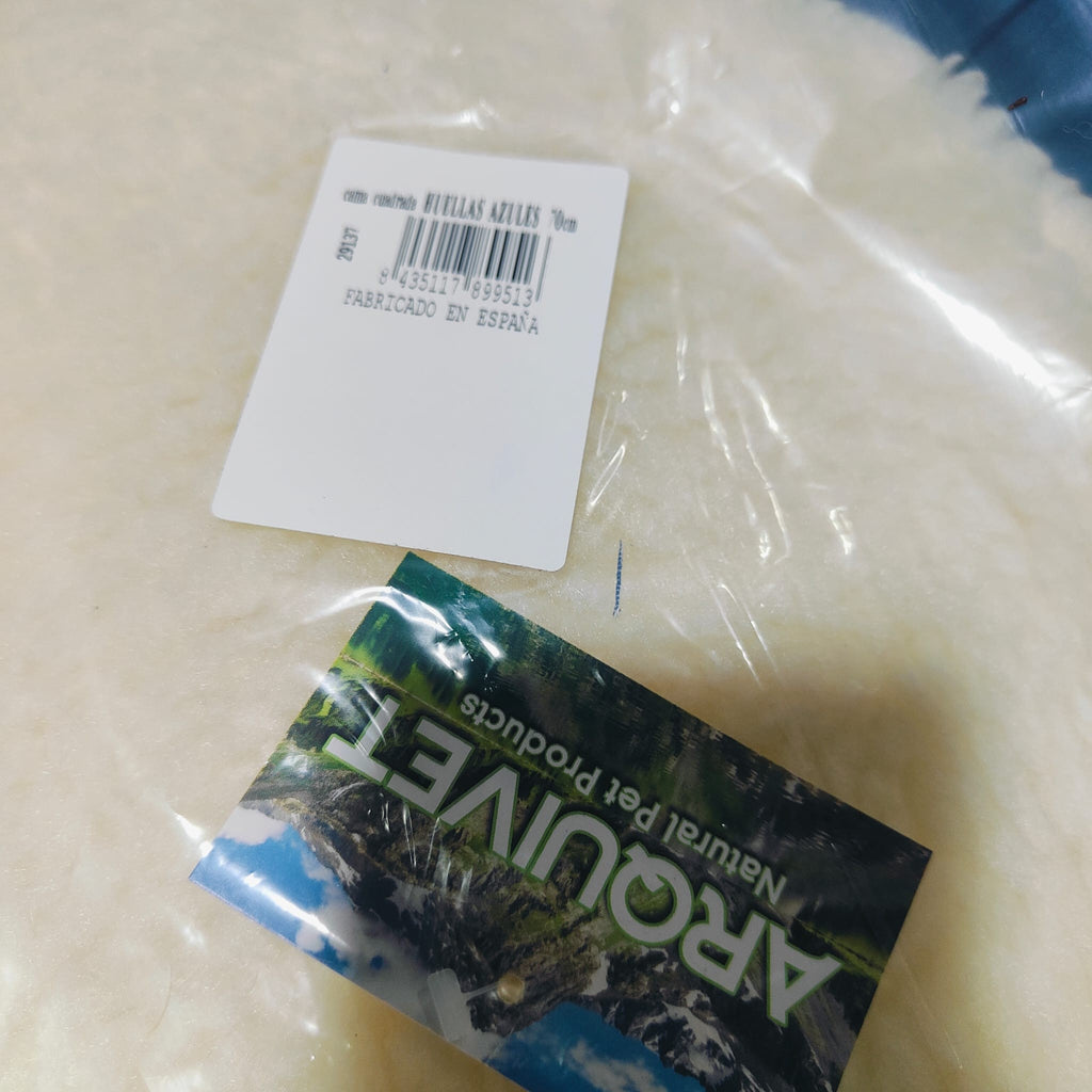 Cama Cuadrada Estrellas Negras 60X50X18Cm