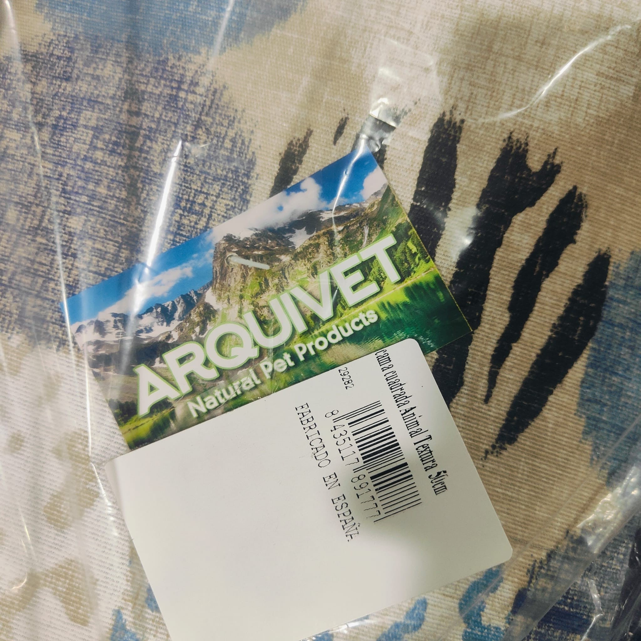 Cama Cuadrada Animal Textura 50Cm